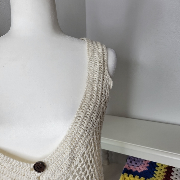 Maurices Crochet Sweater Vest Button Up Women's Size Large - Picture 4 of 8